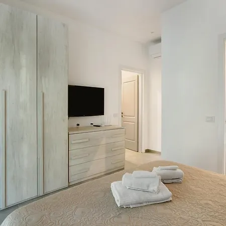 Carducci 213 Apartament *