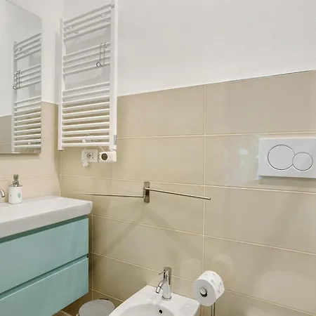 Carducci 213 Apartament